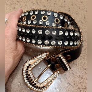 Bling Western Rhinestone Studded Black and Gold Leather Belt - Med - Unbranded